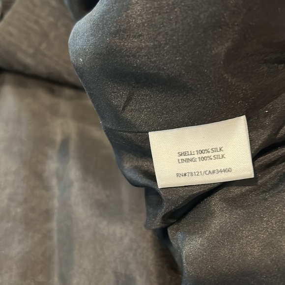 Eileen Fisher Silk Black Jacket Sz  Large Magnet  Closure - Picture 5 of 7